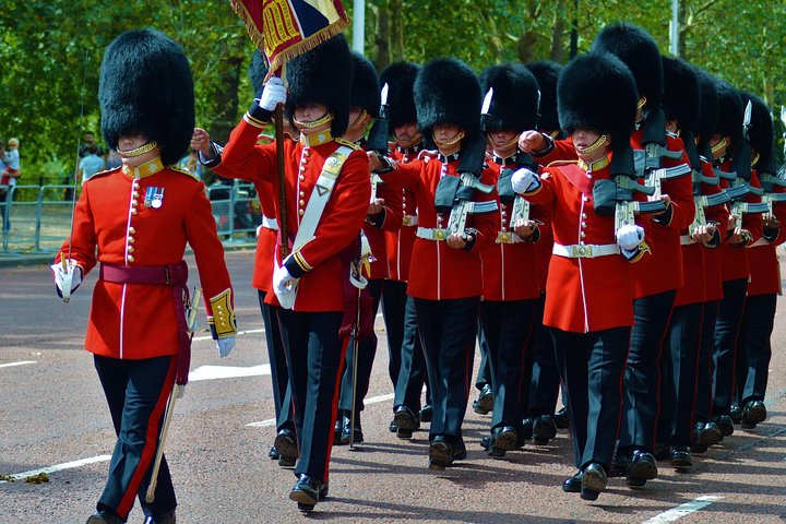 Read more about the article Royal London walking tour