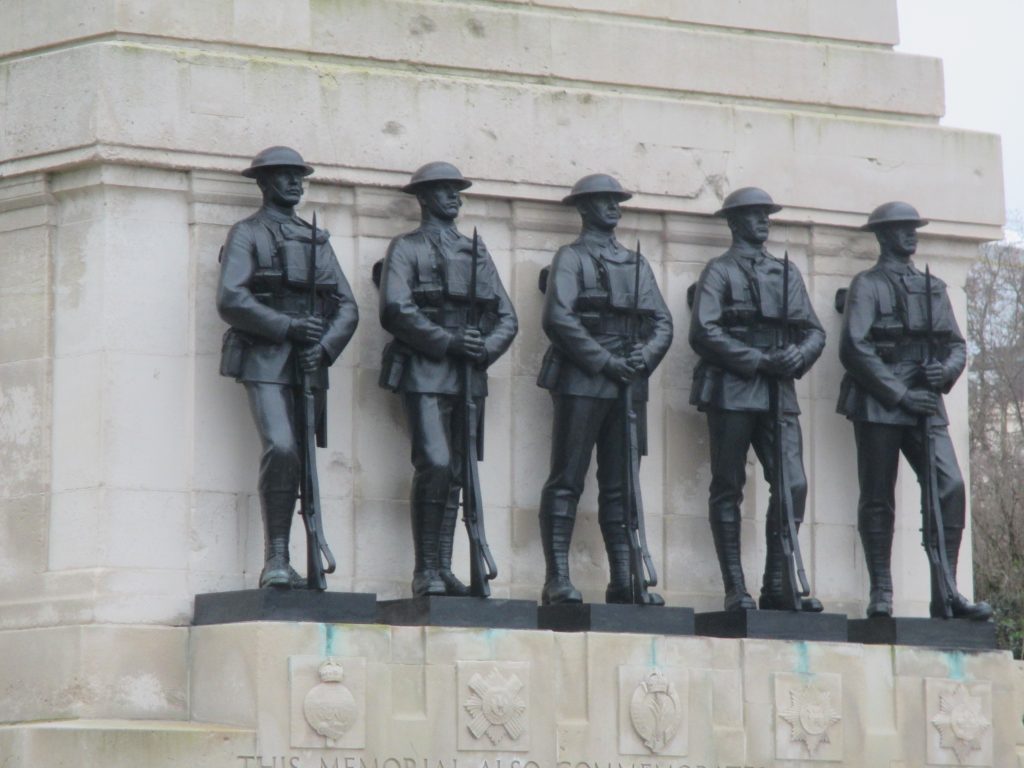 Read more about the article London, the War and 1916